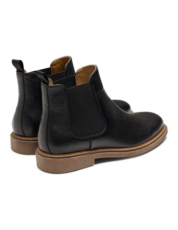 Baker Chelsea Boots in Black