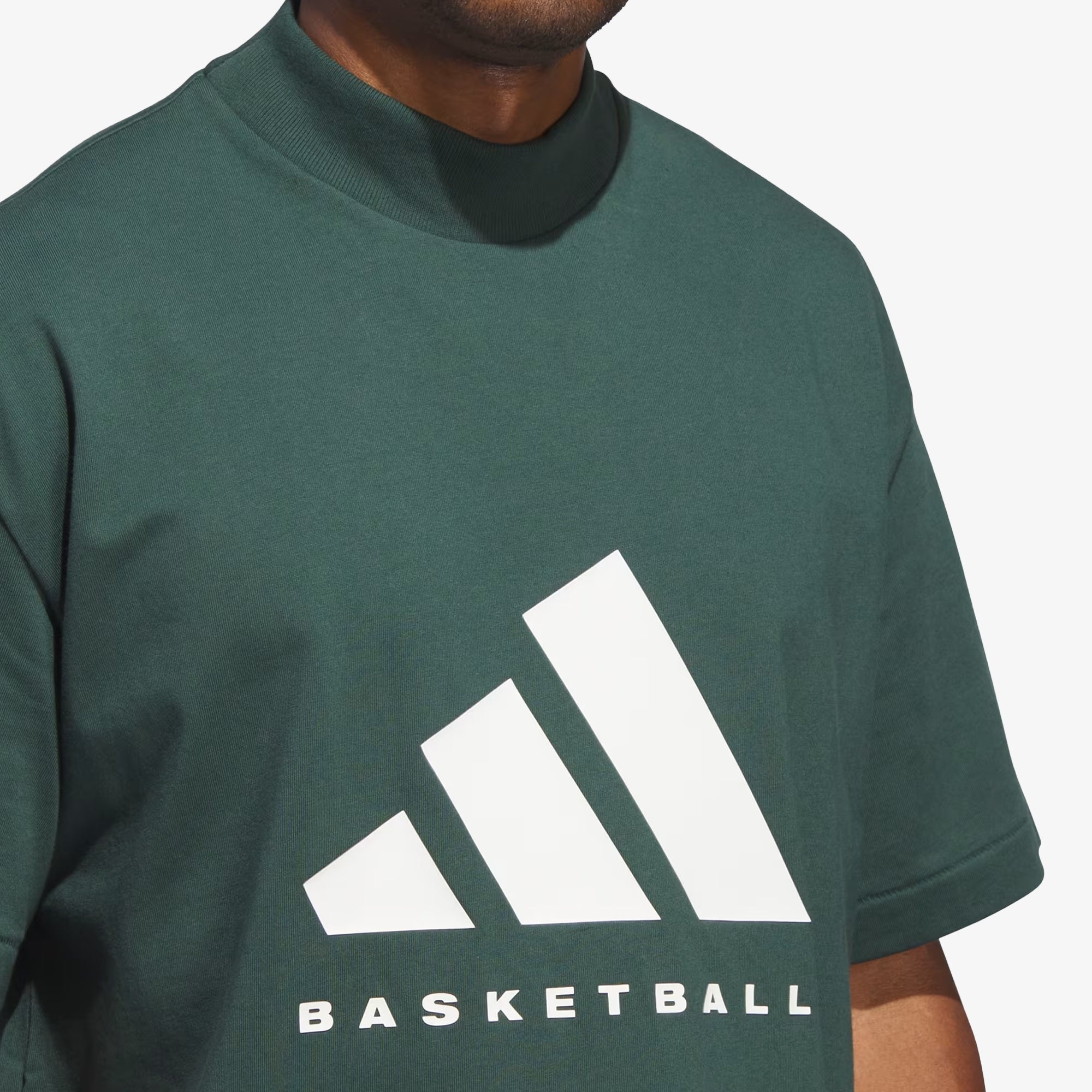 BASKETBALL TEE 'MINERAL GREEN'