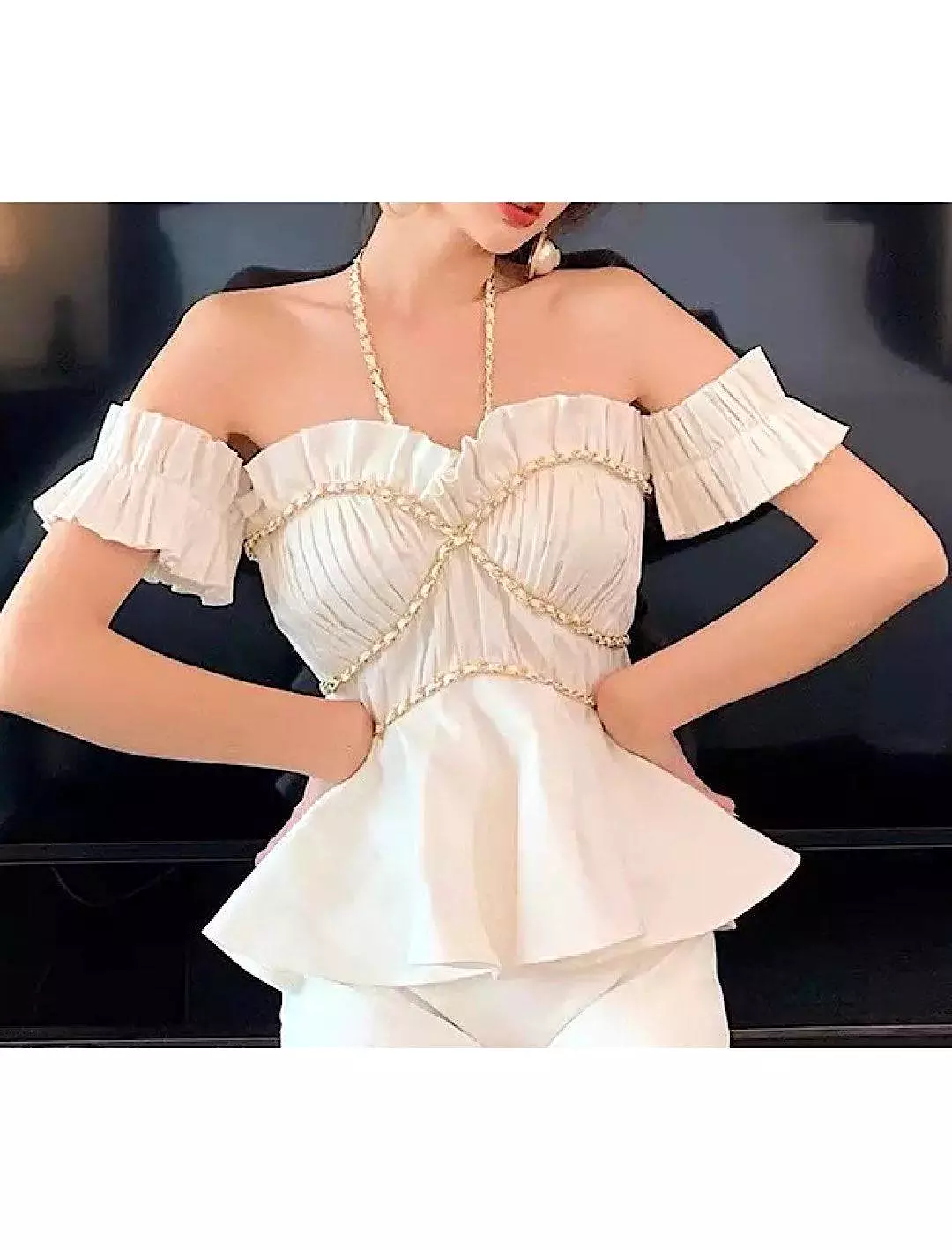 Chain Detailed Pleated Bustier Top