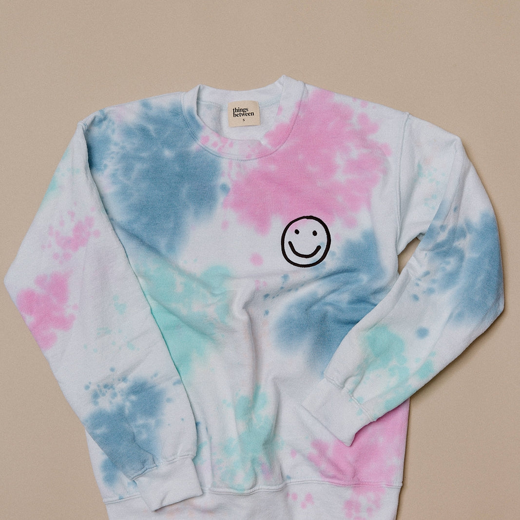 COTTON CANDY TIE DYE SMILE CREW NECK