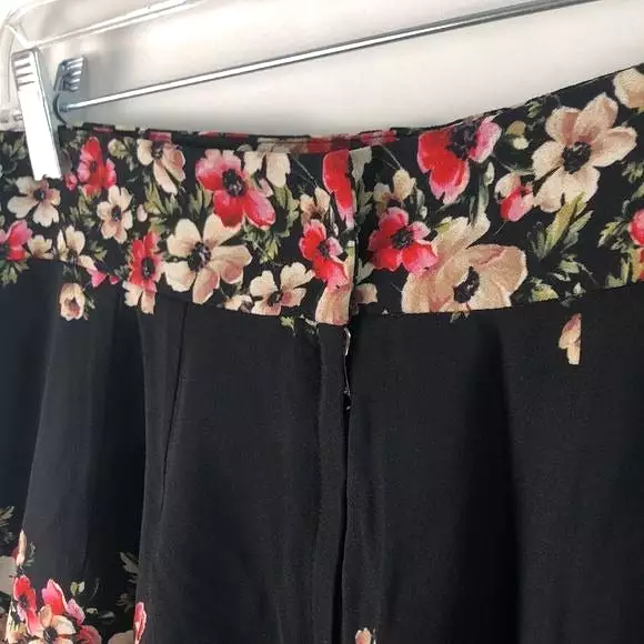 DolceandGabbana Black Floral MIDI Skirt