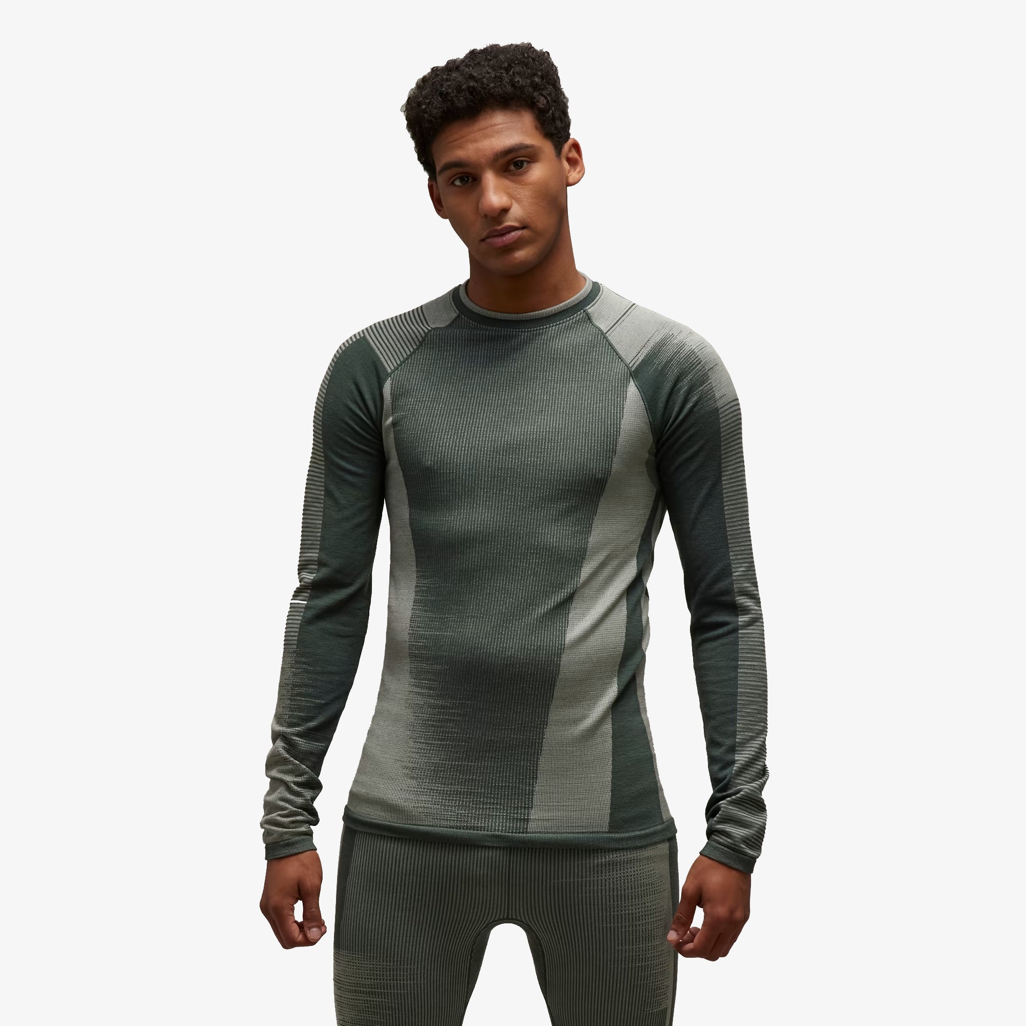 ENGINEERED KNIT LONG SLEEVE BASELAYER TEE 'WONDER SILVER'