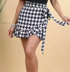 Hounds tooth Print Mini Wrap Skirt