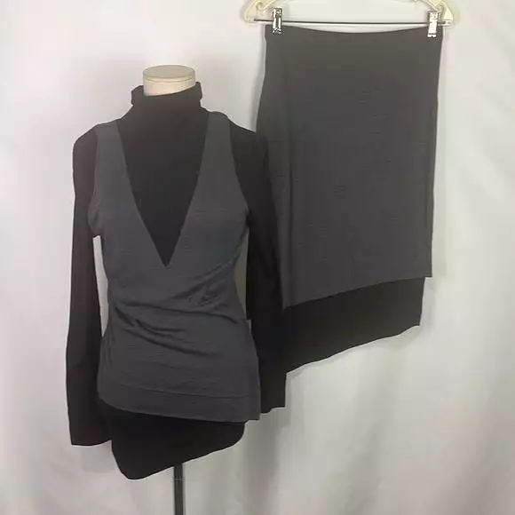 NWTDonnaKaran Gray Black Color Block Skirt Set